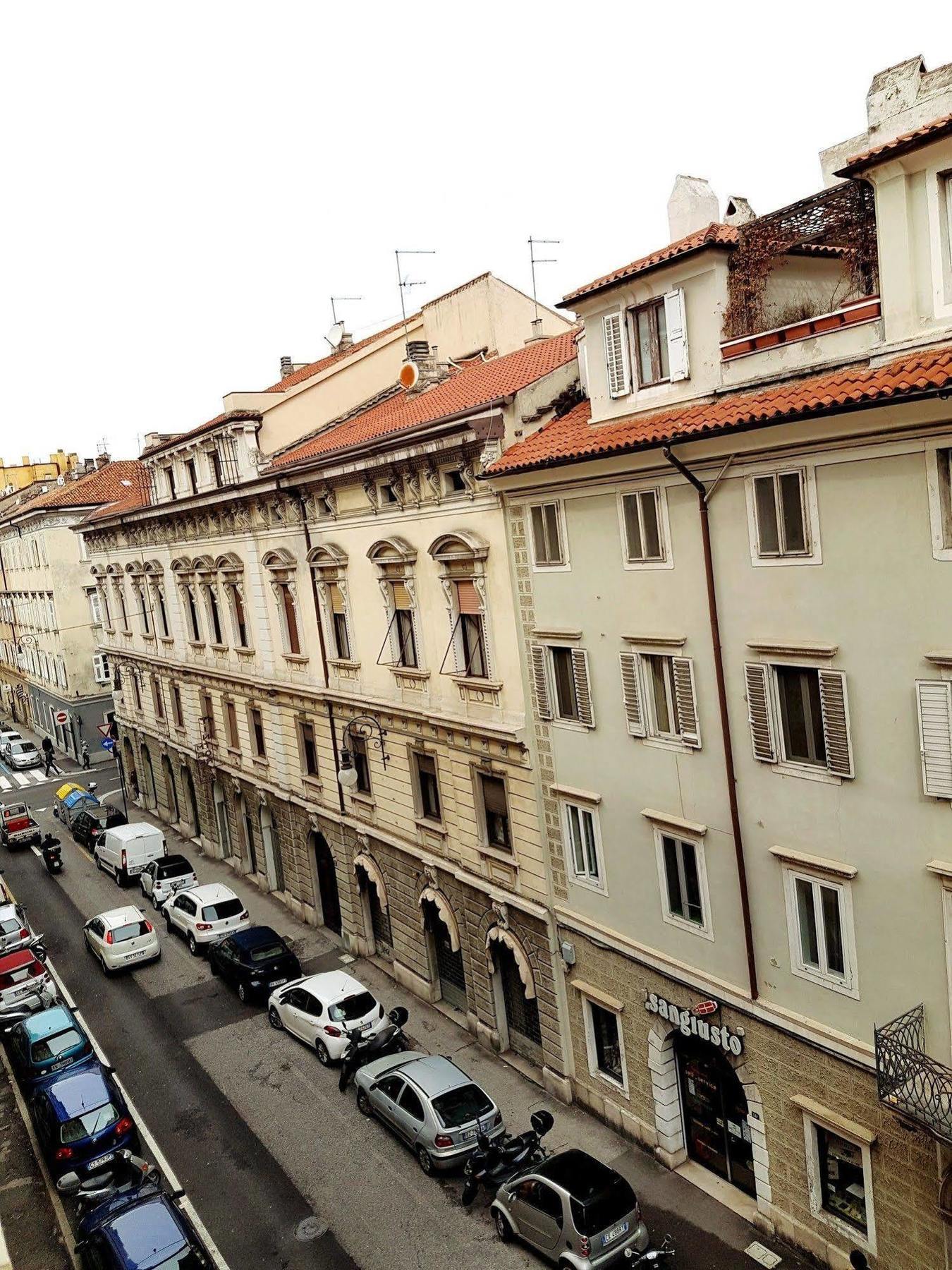 Bed And Breakfast Al Cucherle Trieste Luaran gambar